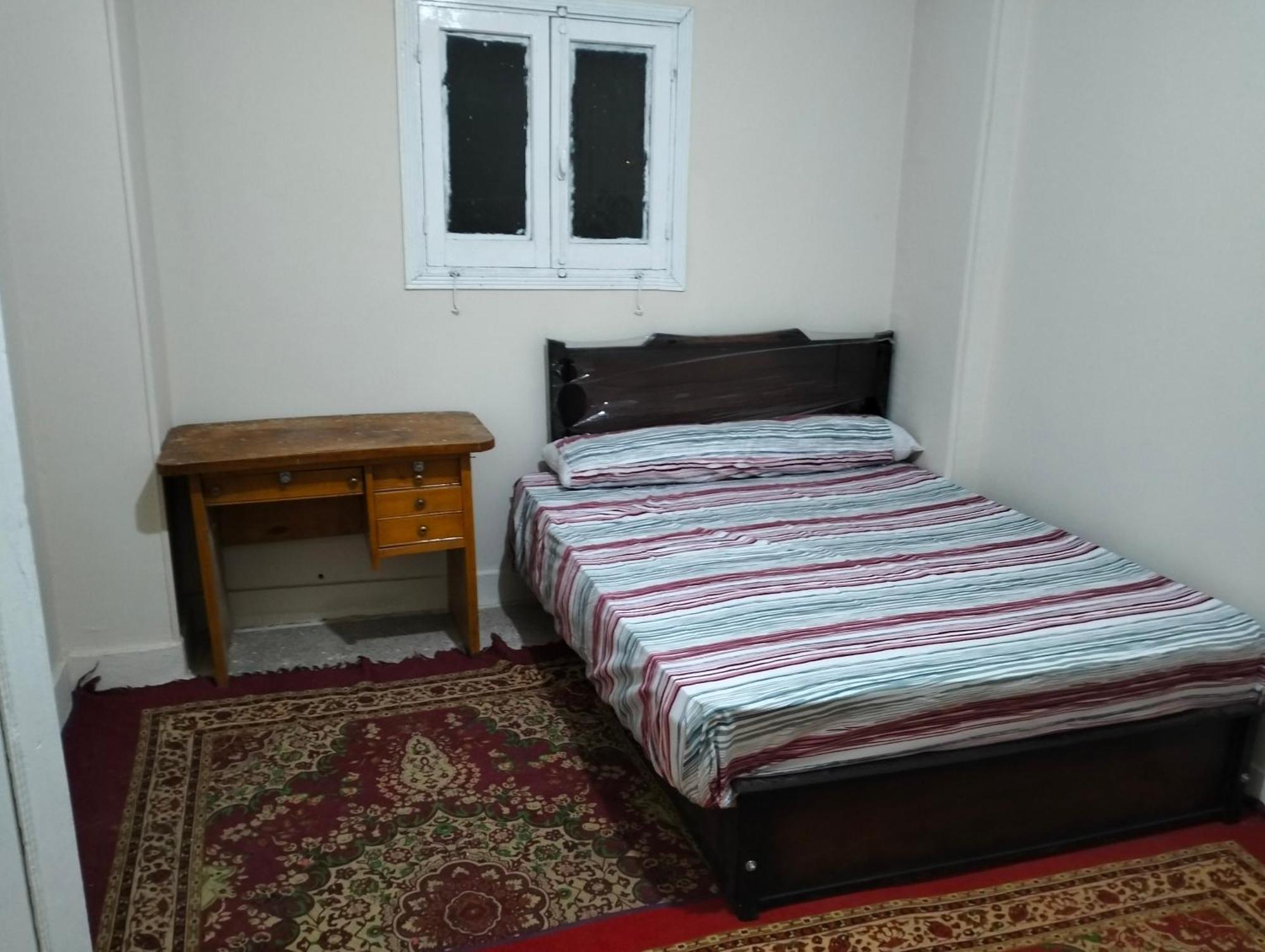Ammar Pyramids View Homestay Cairo